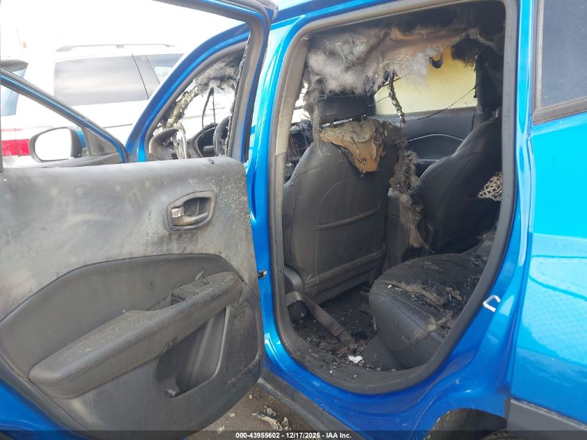 2020 Jeep Compass Limited 4X4 VIN: 3C4NJDCB8LT167110 Lot: 43955602