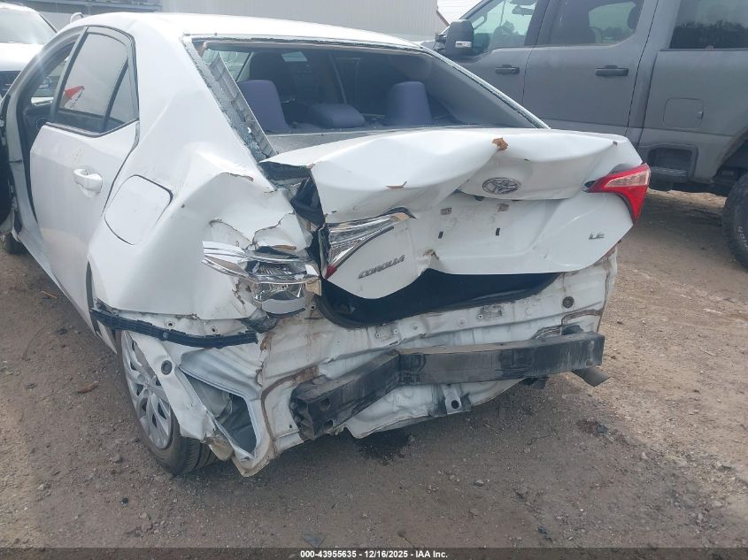 2018 Toyota Corolla Le VIN: 5YFBURHE5JP814573 Lot: 43955635