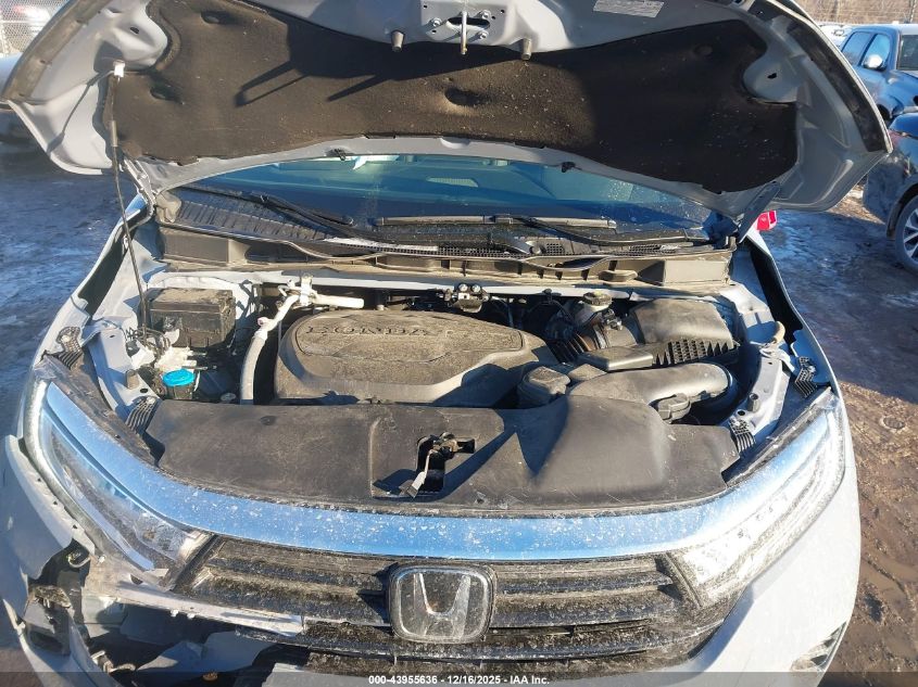 2024 Honda Odyssey Touring VIN: 5FNRL6H88RB033774 Lot: 43955636