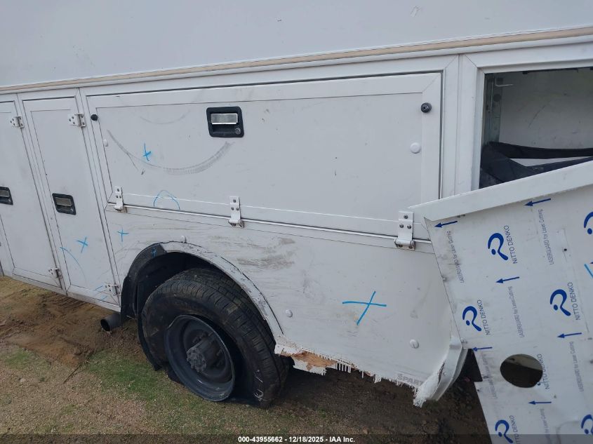 2012 Ford E-350 Cutaway VIN: 1FDSE3FL4CDA13176 Lot: 43955662