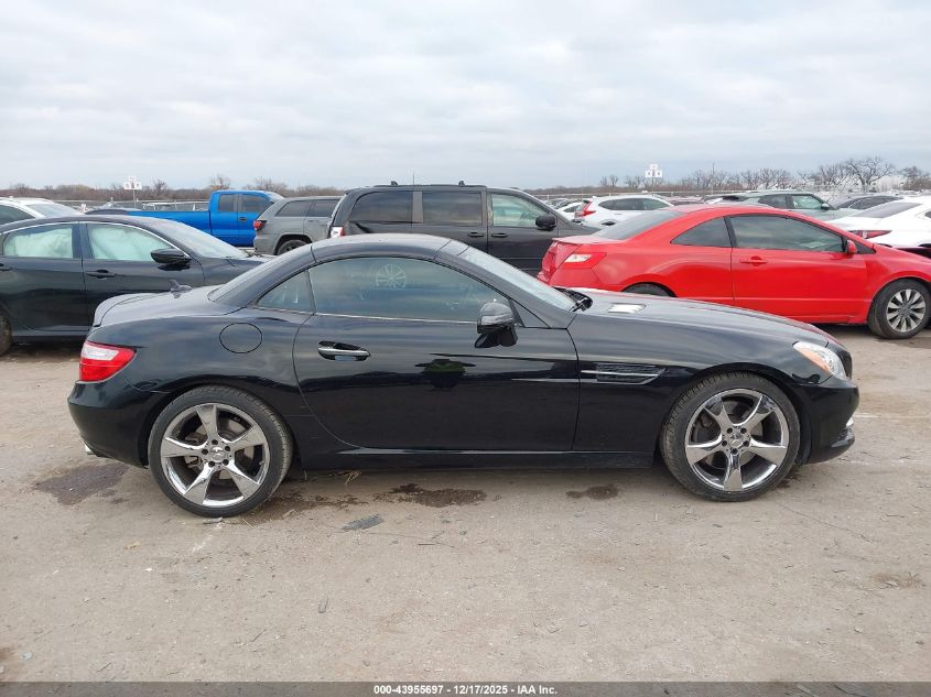 2012 Mercedes-Benz Slk 350 VIN: WDDPK5HAXCF017995 Lot: 43955697