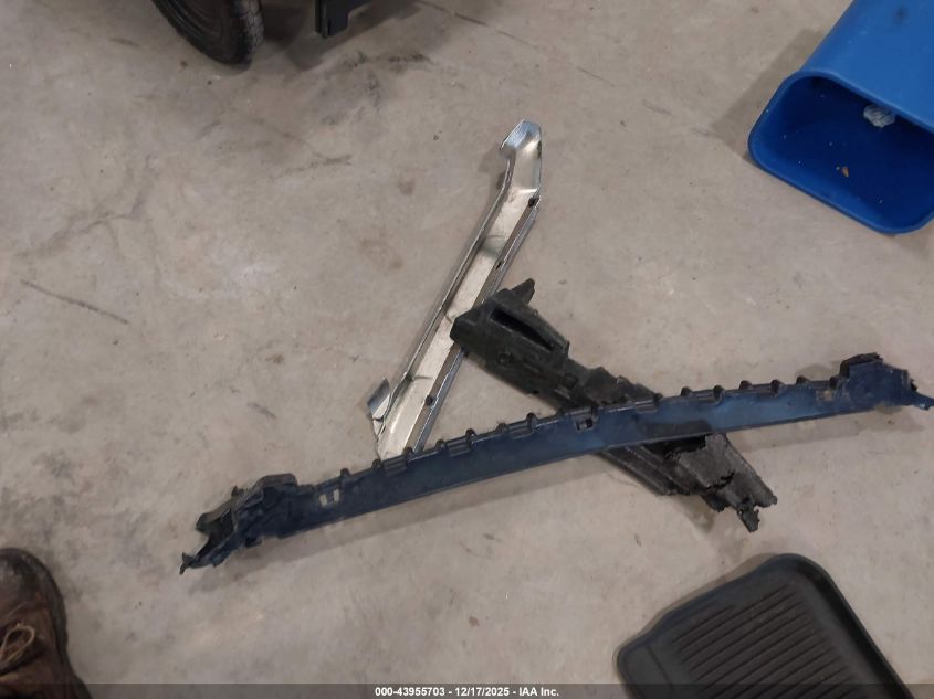 2017 Lexus Rx 450H VIN: 2T2BGMCA5HC018331 Lot: 43955703