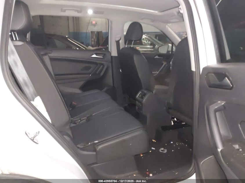 2018 Volkswagen Tiguan 2.0T Se/2.0T Sel VIN: 3VV2B7AX8JM133676 Lot: 43955704