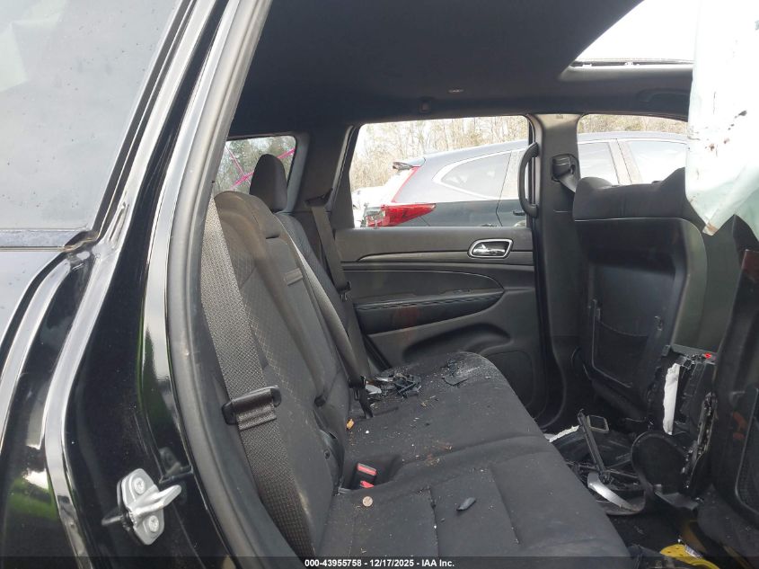 2019 Jeep Grand Cherokee Upland 4X2 VIN: 1C4RJEAG8KC572352 Lot: 43955758