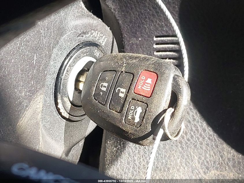 2017 Toyota Corolla Le VIN: 2T1BURHE7HC750532 Lot: 43955792