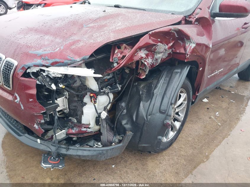 2019 Jeep Cherokee Latitude Plus Fwd VIN: 1C4PJLLB0KD284719 Lot: 43955798