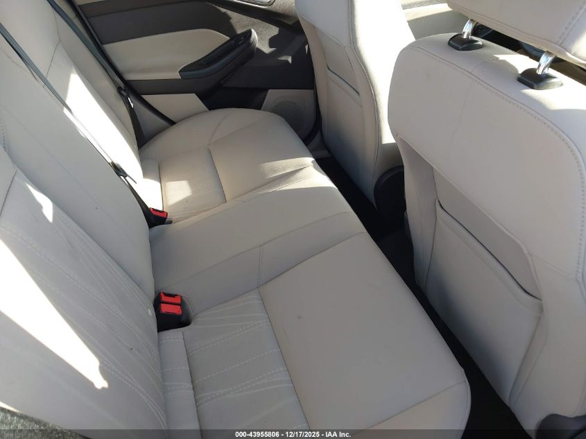 2017 Ford Focus Se VIN: 1FADP3F20HL339039 Lot: 43955806