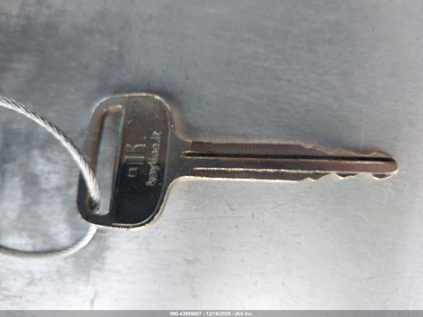 2003 Toyota Camry Le VIN: 4T1BE32K73U762454 Lot: 43955807