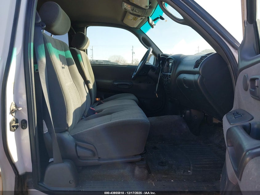 2004 Toyota Tundra Sr5 V8