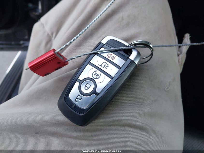 2020 Ford Expedition Xlt Max VIN: 1FMJK1HT4LEA04235 Lot: 43955820