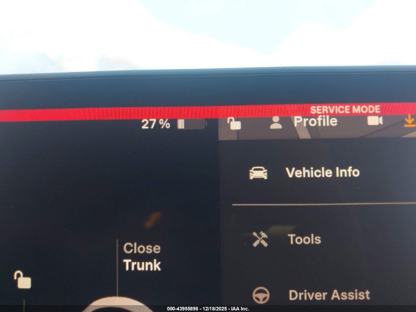 2023 Tesla Model Y Awd/Long Range Dual Motor All-Wheel Drive VIN: 7SAYGDEE0PF767856 Lot: 43955898