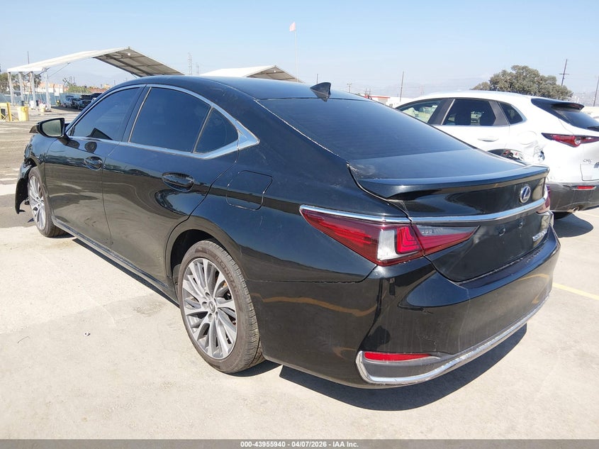 2021 Lexus Es 300H