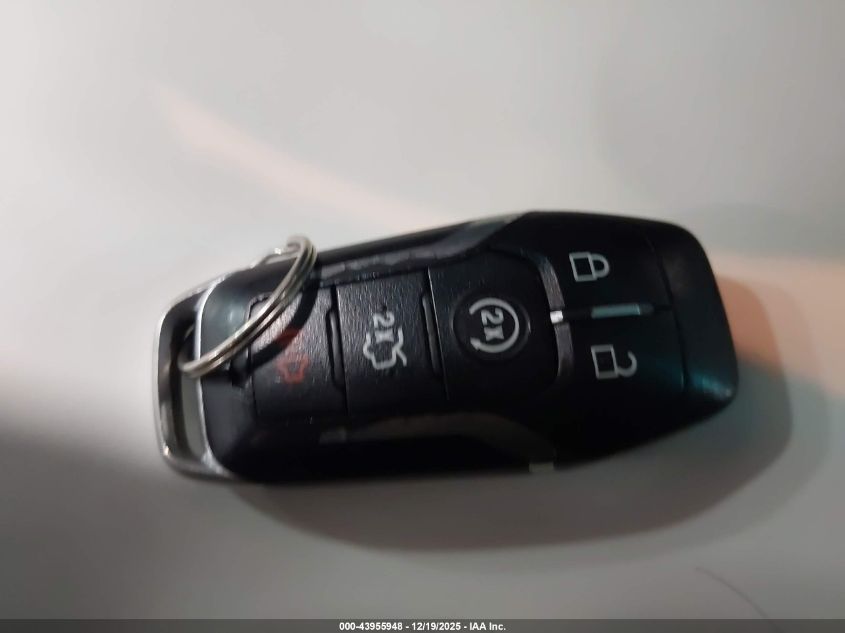 2016 Ford Explorer Platinum VIN: 1FM5K8HT2GGB41694 Lot: 43955948