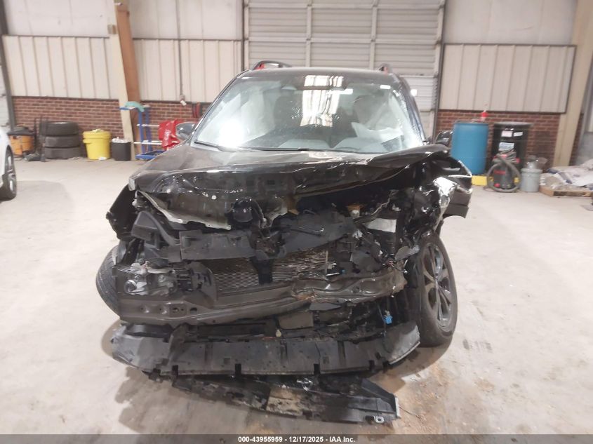 2023 Subaru Forester Sport VIN: JF2SKAJC2PH477477 Lot: 43955959