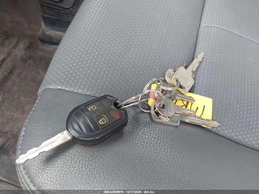 2013 Ford F-250 Xl VIN: 1FD7X2B67DEA17194 Lot: 43955979