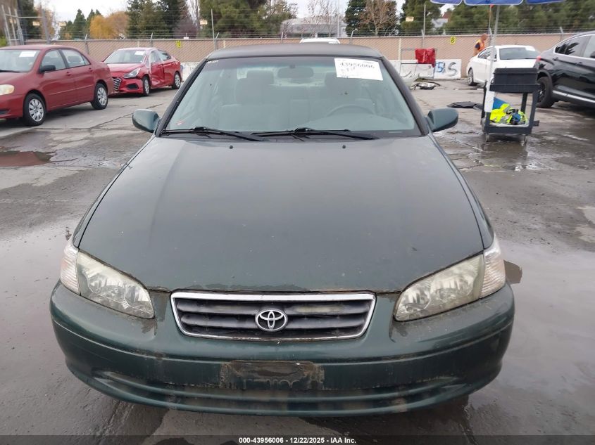 2001 Toyota Camry Ce/Le/Xle VIN: 4T1BG22K11U826800 Lot: 43956006