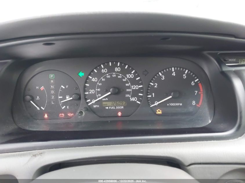 2001 Toyota Camry Ce/Le/Xle VIN: 4T1BG22K11U826800 Lot: 43956006