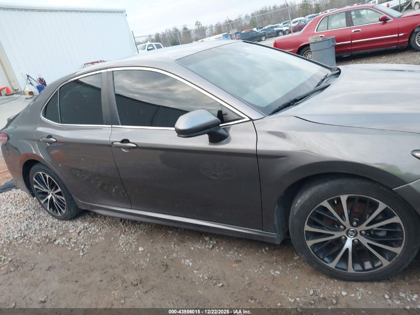 2018 Toyota Camry Se VIN: 4T1B11HK9JU585717 Lot: 43956015