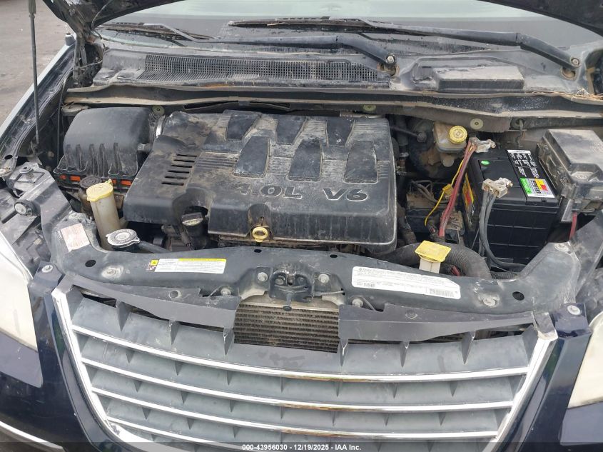 2010 Chrysler Town & Country New Limited VIN: 2A4RR7DX6AR449293 Lot: 43956030