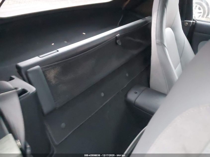 2003 Mazda Mx-5 Miata Cloth/Ls/Se/Shinsen VIN: JM1NB353330309177 Lot: 43956036