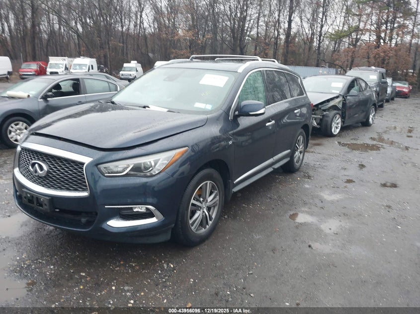 Infiniti QX60 — thumbnail 2