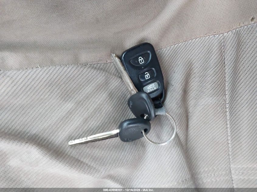 2012 Hyundai Elantra Gls (Ulsan Plant) VIN: KMHDH4AE0CU291202 Lot: 43956101