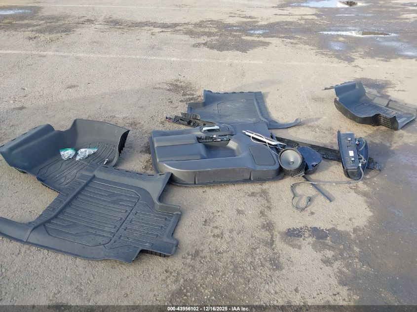 2020 GMC Sierra 1500 4Wd Short Box Elevation VIN: 3GTU9CET0LG448069 Lot: 43956102