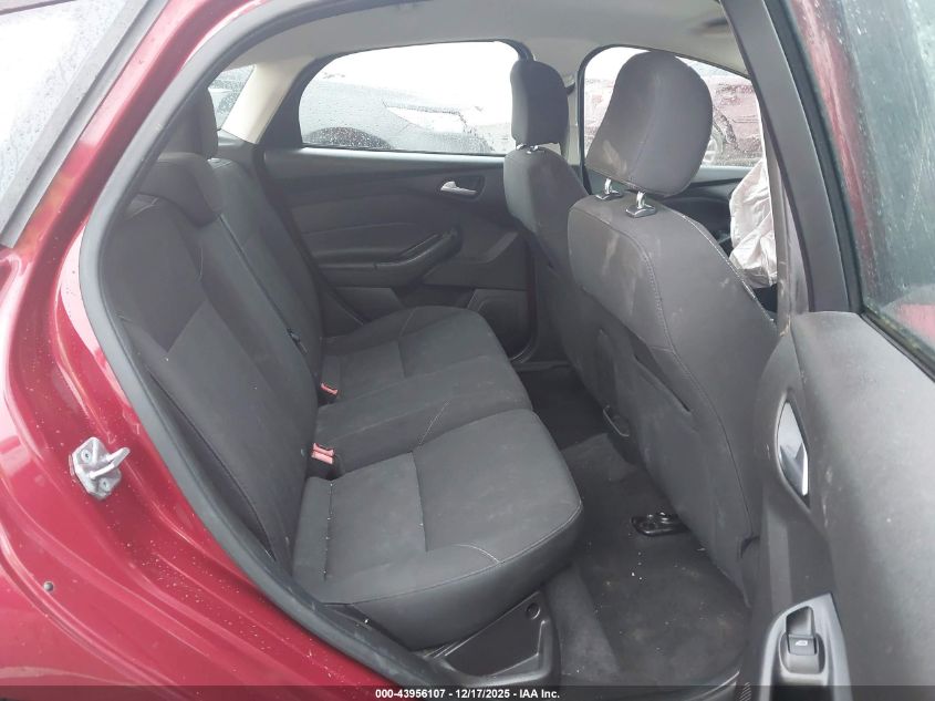 2016 Ford Focus Se VIN: 1FADP3K27GL318080 Lot: 43956107