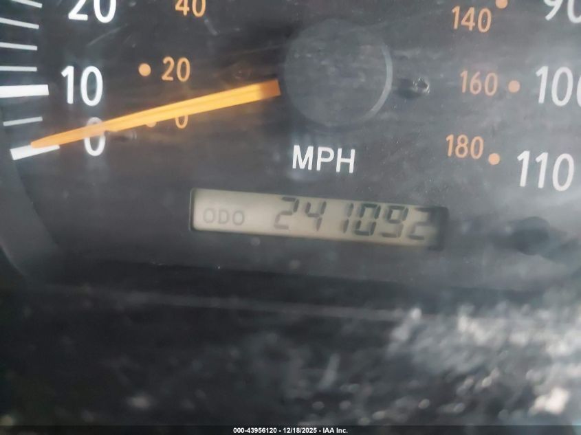 2003 Toyota Tundra Sr5 V8 VIN: 5TBBT44123S421397 Lot: 43956120