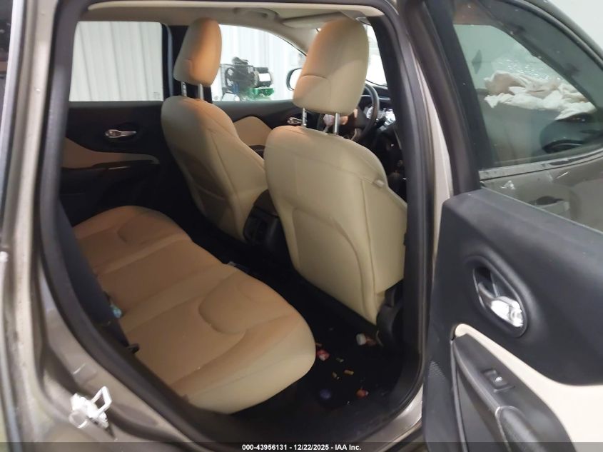 2016 Jeep Cherokee Latitude VIN: 1C4PJMCS5GW360775 Lot: 43956131