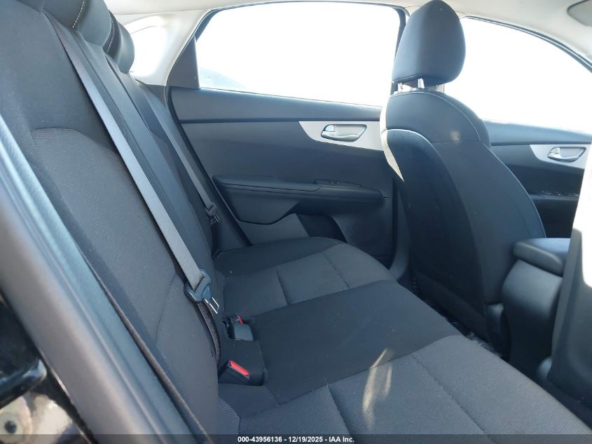 2024 Kia Forte Lxs VIN: 3KPF24AD9RE732046 Lot: 43956136