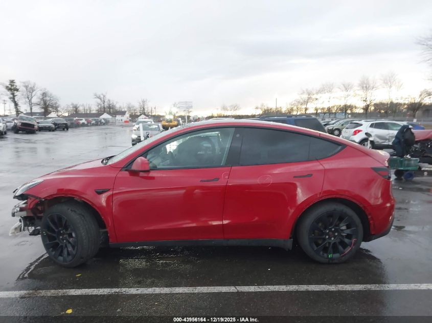 2023 Tesla Model Y Awd/Long Range Dual Motor All-Wheel Drive VIN: 7SAYGAEE5PF686060 Lot: 43956164