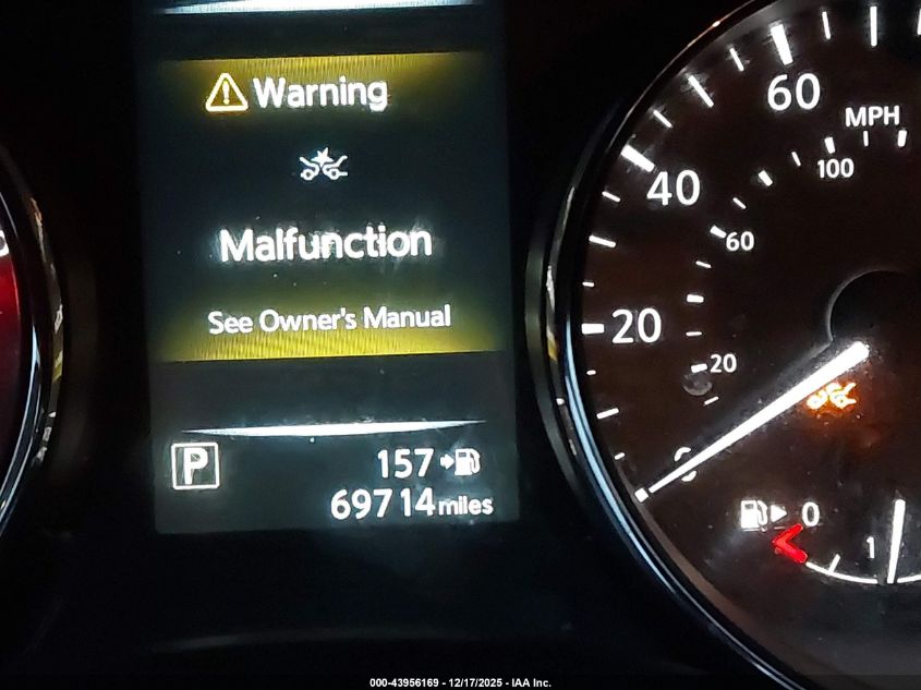 2017 Nissan Rogue Sl VIN: 5N1AT2MV3HC787643 Lot: 43956169