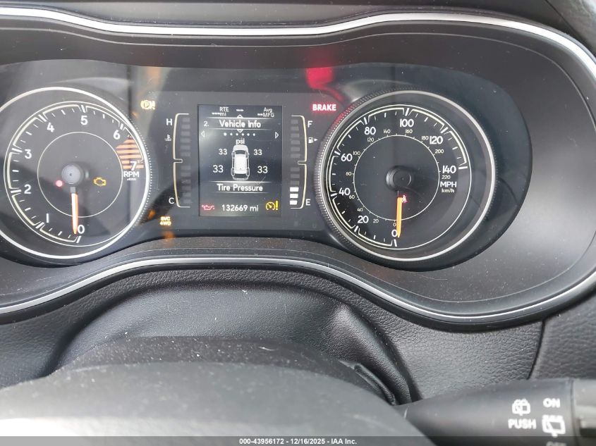 2019 Jeep Cherokee Latitude 4X4 VIN: 1C4PJMCB2KD107160 Lot: 43956172