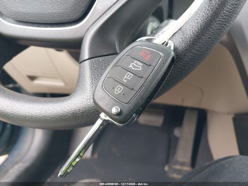 2017 Hyundai Sonata Se VIN: 5NPE24AFXHH452398 Lot: 43956180