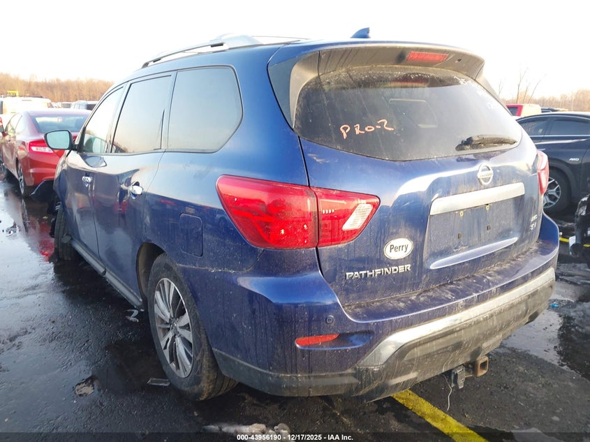 2019 Nissan Pathfinder Sv