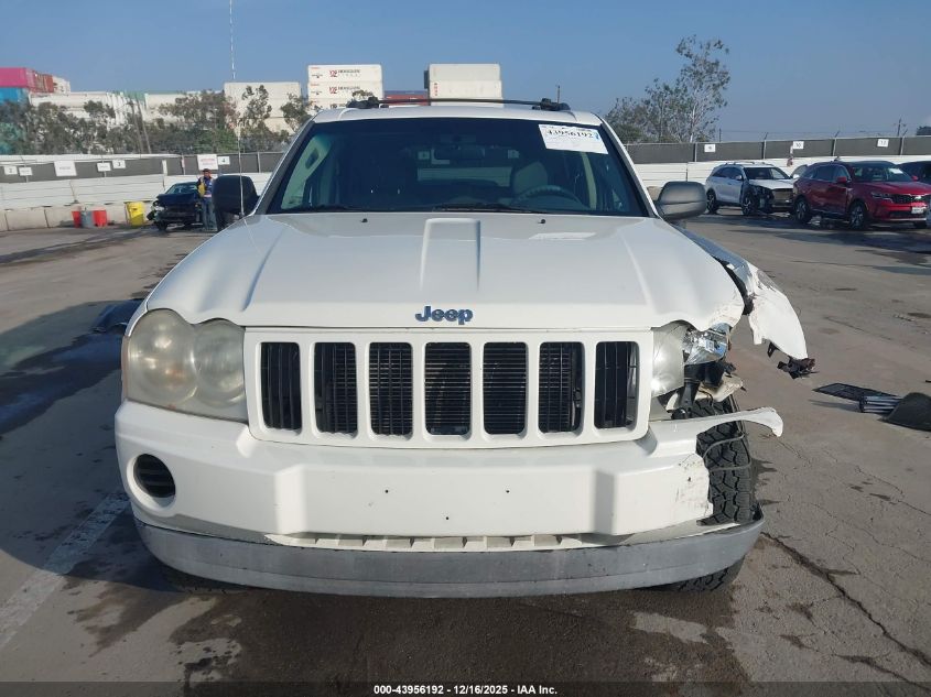 2007 Jeep Grand Cherokee Laredo VIN: 1J8GR48K27C682933 Lot: 43956192