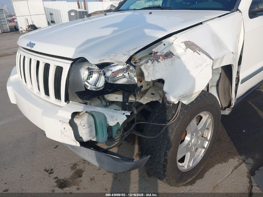 2007 Jeep Grand Cherokee Laredo VIN: 1J8GR48K27C682933 Lot: 43956192