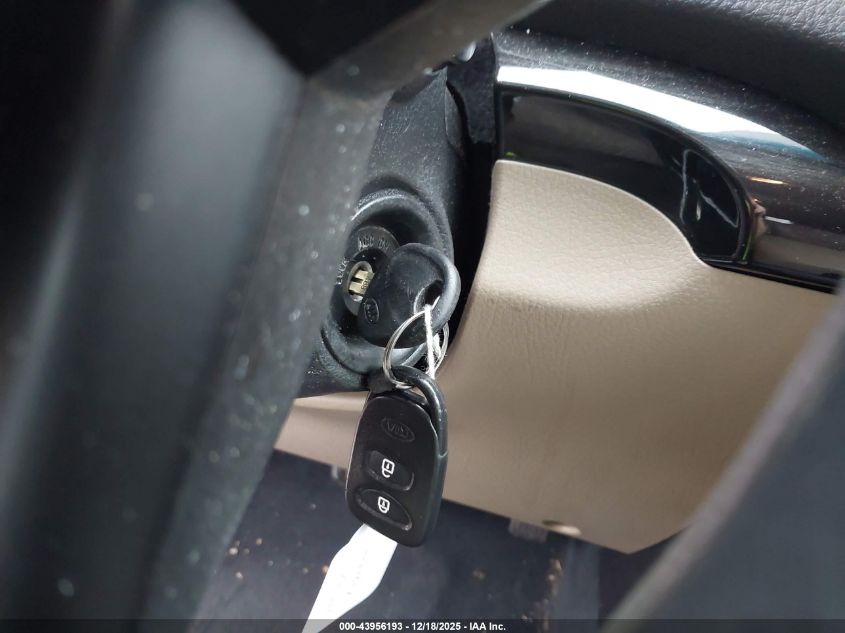 2011 Kia Sorento Lx VIN: 5XYKT3A16BG031453 Lot: 43956193