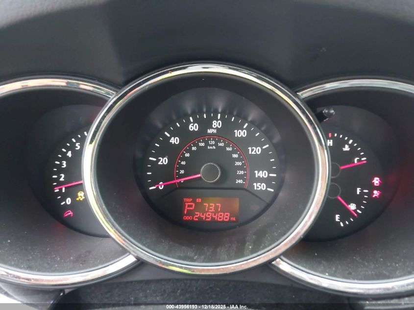 2011 Kia Sorento Lx VIN: 5XYKT3A16BG031453 Lot: 43956193