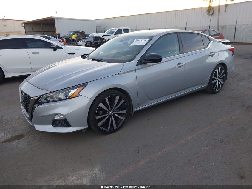 2022 Nissan Altima Sr Fwd