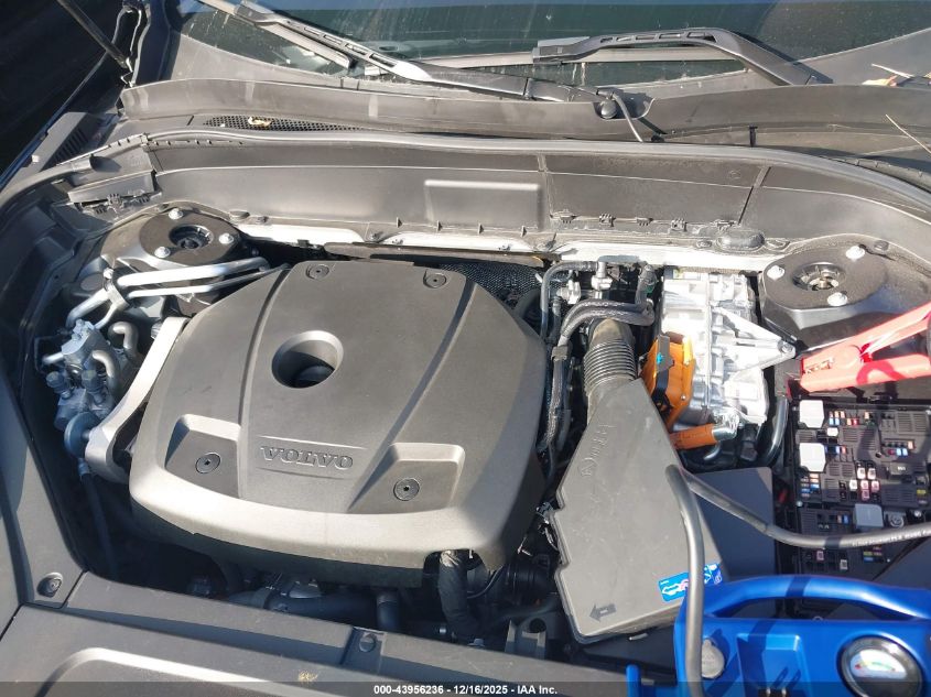 2024 Volvo Xc90 Recharge Plug-In Hybrid T8 Plus Bright Theme 7-Seater VIN: YV4H60CE2R1172589 Lot: 43956236