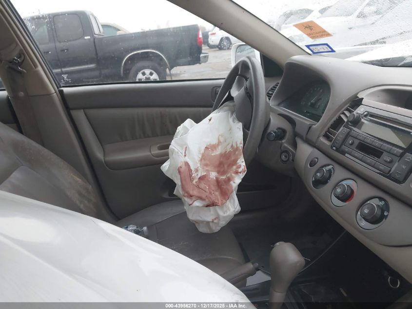 2004 Toyota Camry Le VIN: 4T1BE32K44U271597 Lot: 43956270