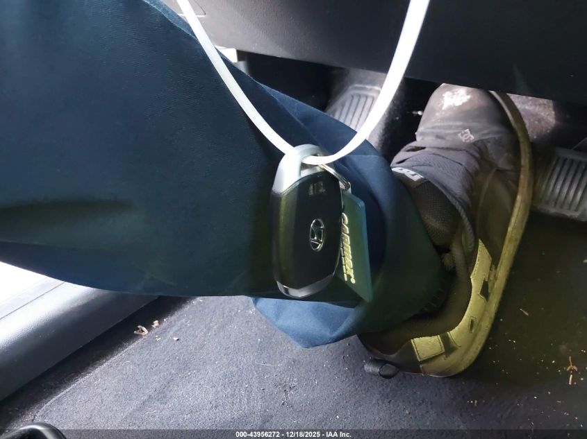 2022 Hyundai Kona Sel VIN: KM8K6CAB8NU886914 Lot: 43956272