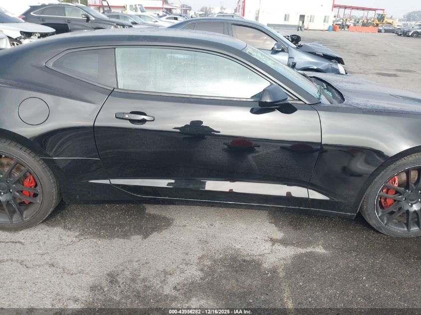 2018 Chevrolet Camaro 2Ss VIN: 1G1FH1R73J0111483 Lot: 43956282