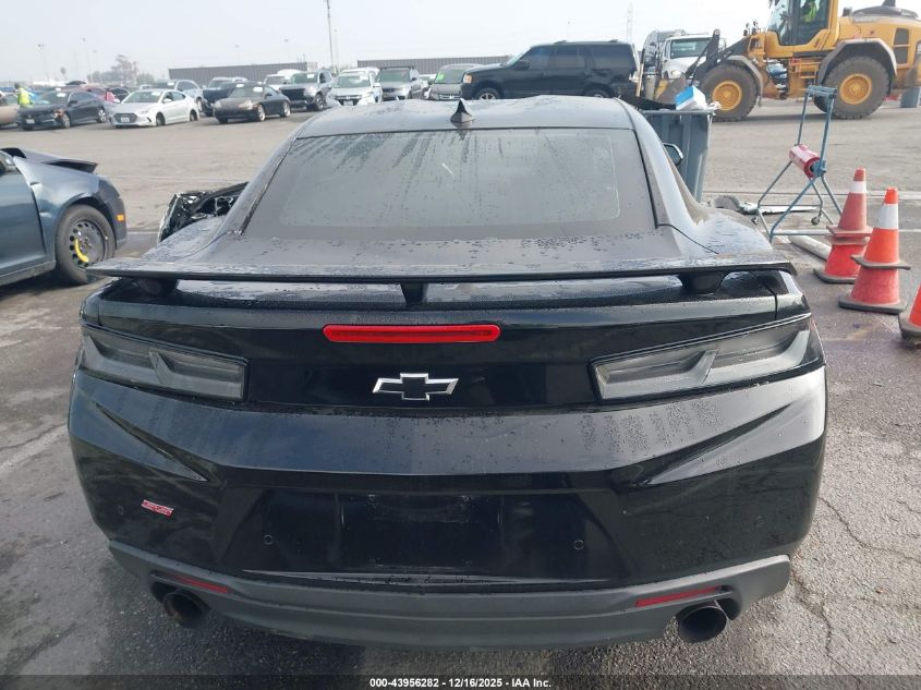 2018 Chevrolet Camaro 2Ss VIN: 1G1FH1R73J0111483 Lot: 43956282