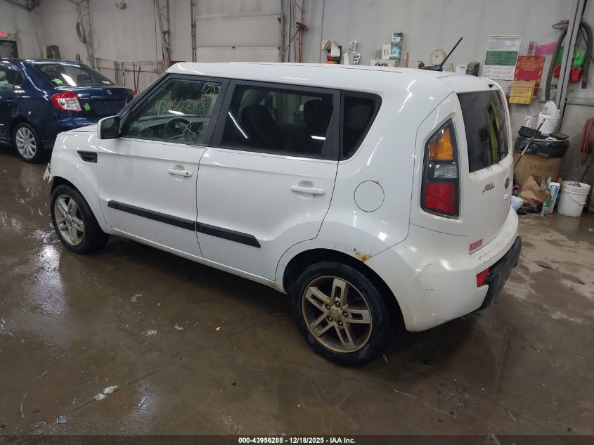 2011 Kia Soul + VIN: KNDJT2A29B7302128 Lot: 43956288