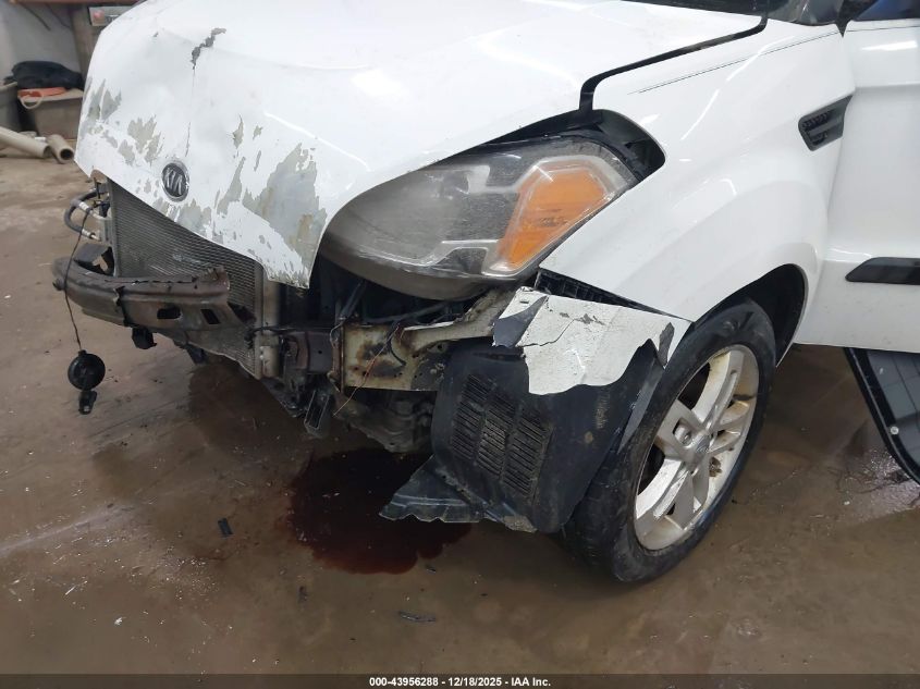 2011 Kia Soul + VIN: KNDJT2A29B7302128 Lot: 43956288