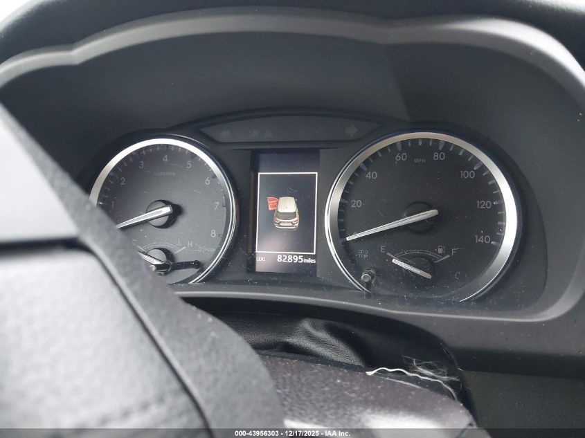 2018 Toyota Highlander Xle VIN: 5TDKZRFH5JS535307 Lot: 43956303