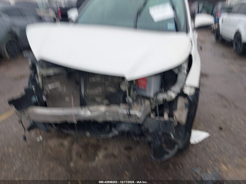 2018 Toyota Highlander Xle VIN: 5TDKZRFH5JS535307 Lot: 43956303